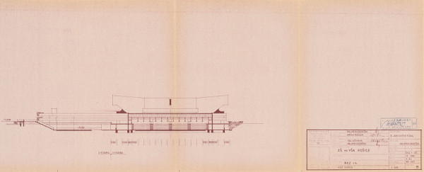 Vladimír Dedeček – Viacúčelová športová hala v Košiciach. Stupeň: ŠSS +OŠ. Rez r4. M 1:500.